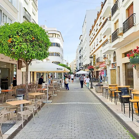 Escape To Apartmán Estepona